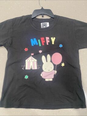 NEW miffy tshirt XL tillys black runs small